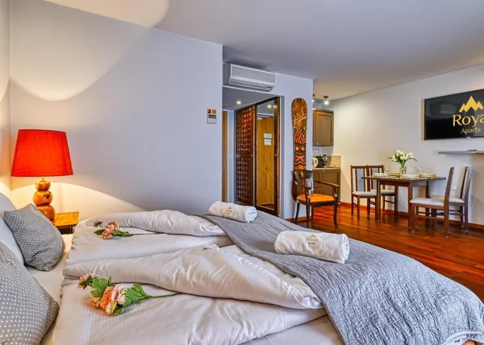 Lola - Najblizej Wyciagu - By Royal Aparts Lägenhet