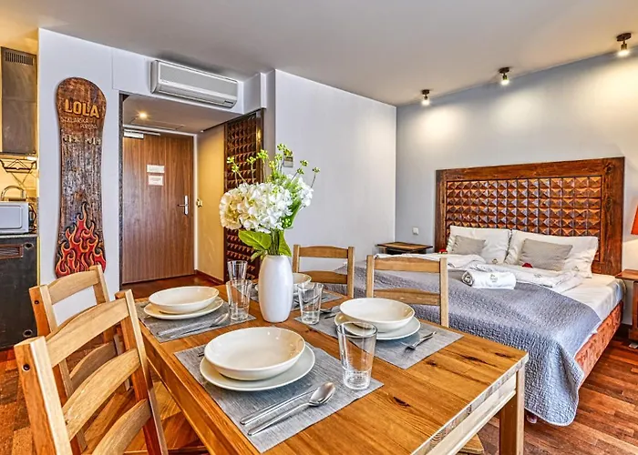 Lola - Najblizej Wyciagu - By Royal Aparts 스클라르스카포렘바